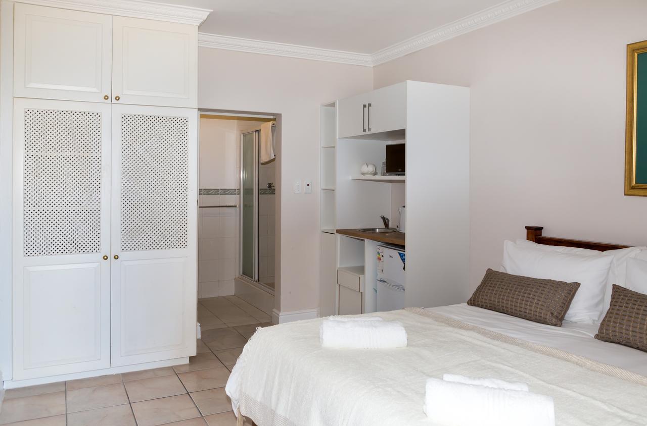 Hotel Moncrieff Manor à Knysna Extérieur photo