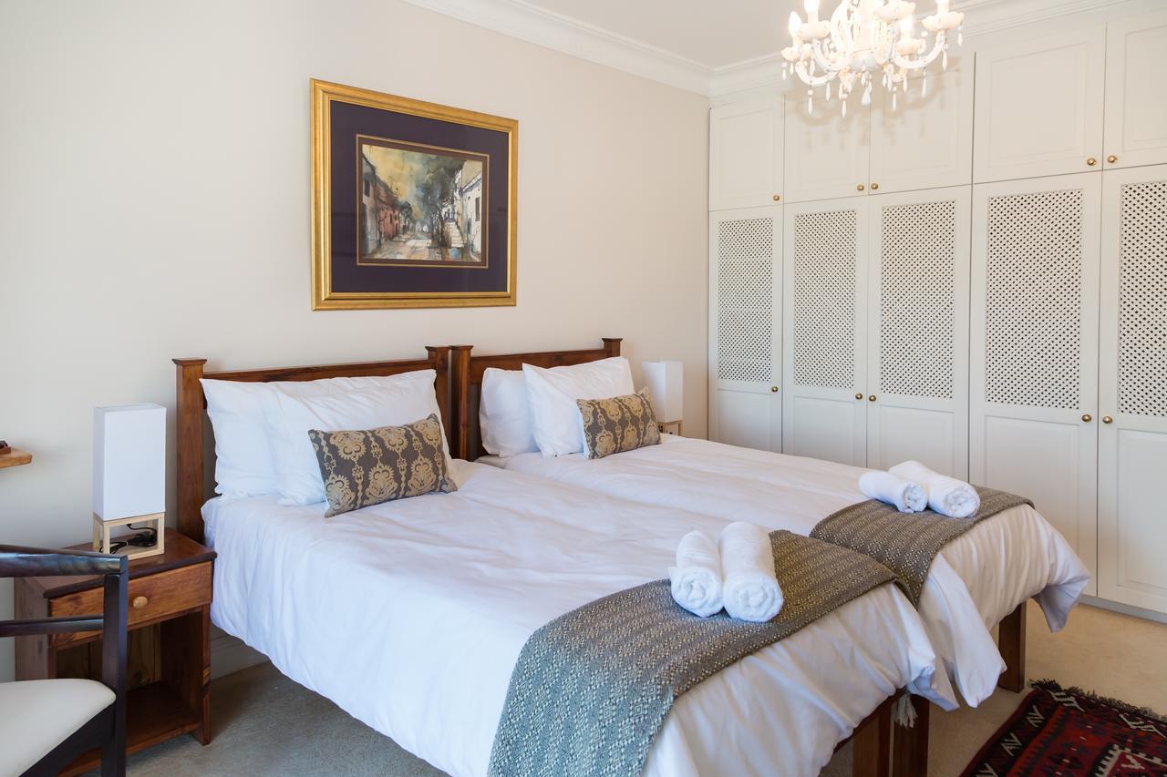 Hotel Moncrieff Manor à Knysna Extérieur photo