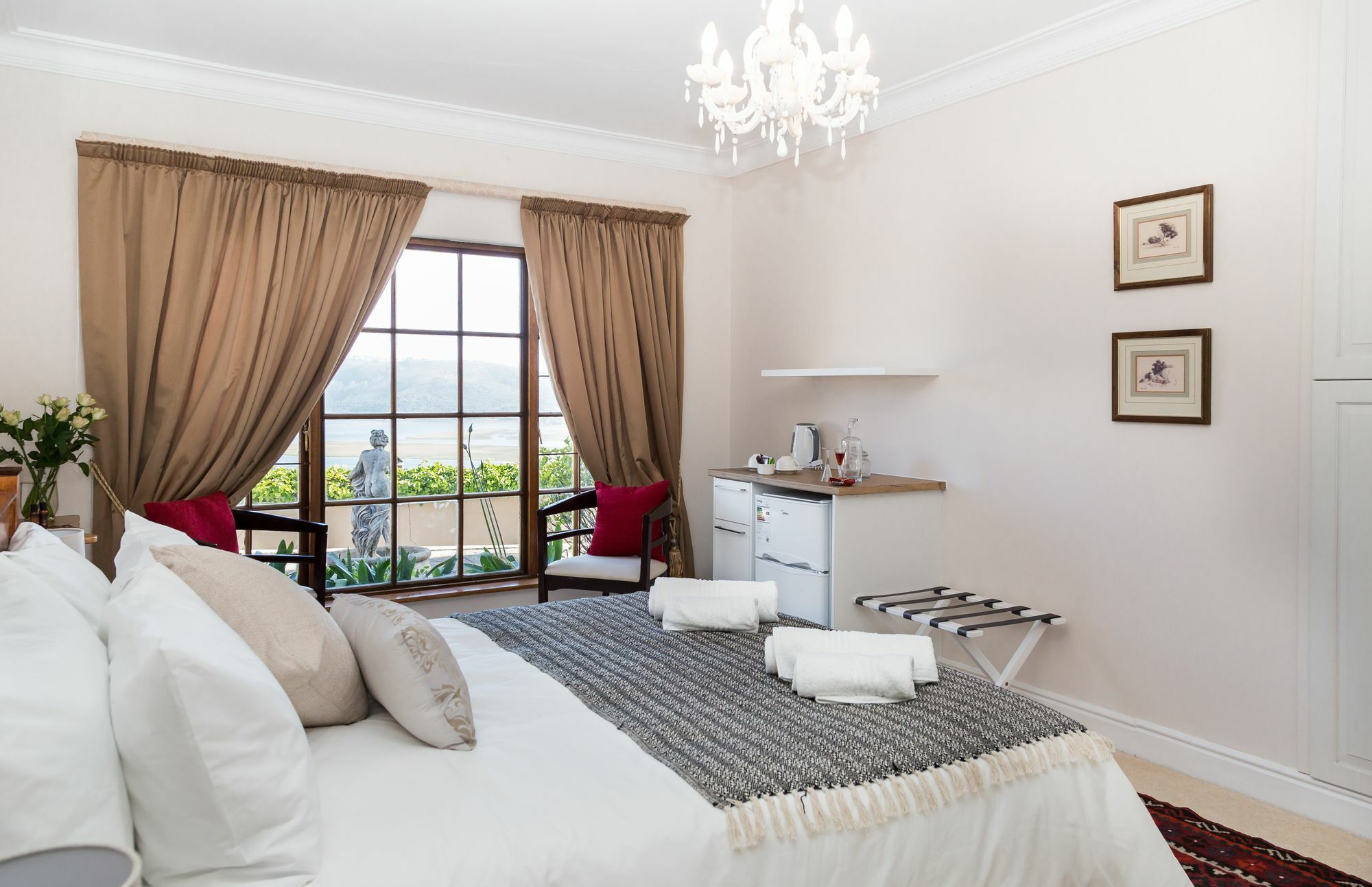 Hotel Moncrieff Manor à Knysna Extérieur photo