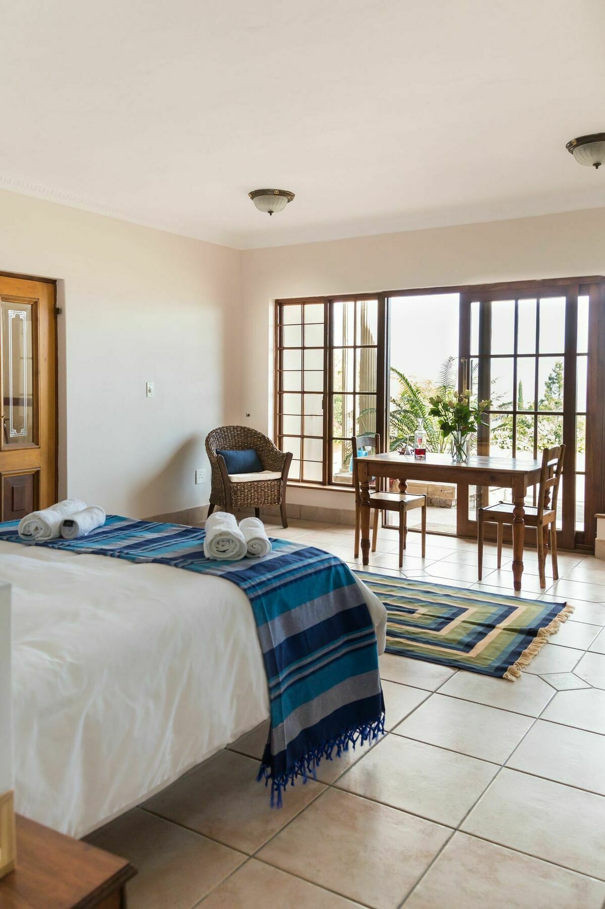 Hotel Moncrieff Manor à Knysna Extérieur photo